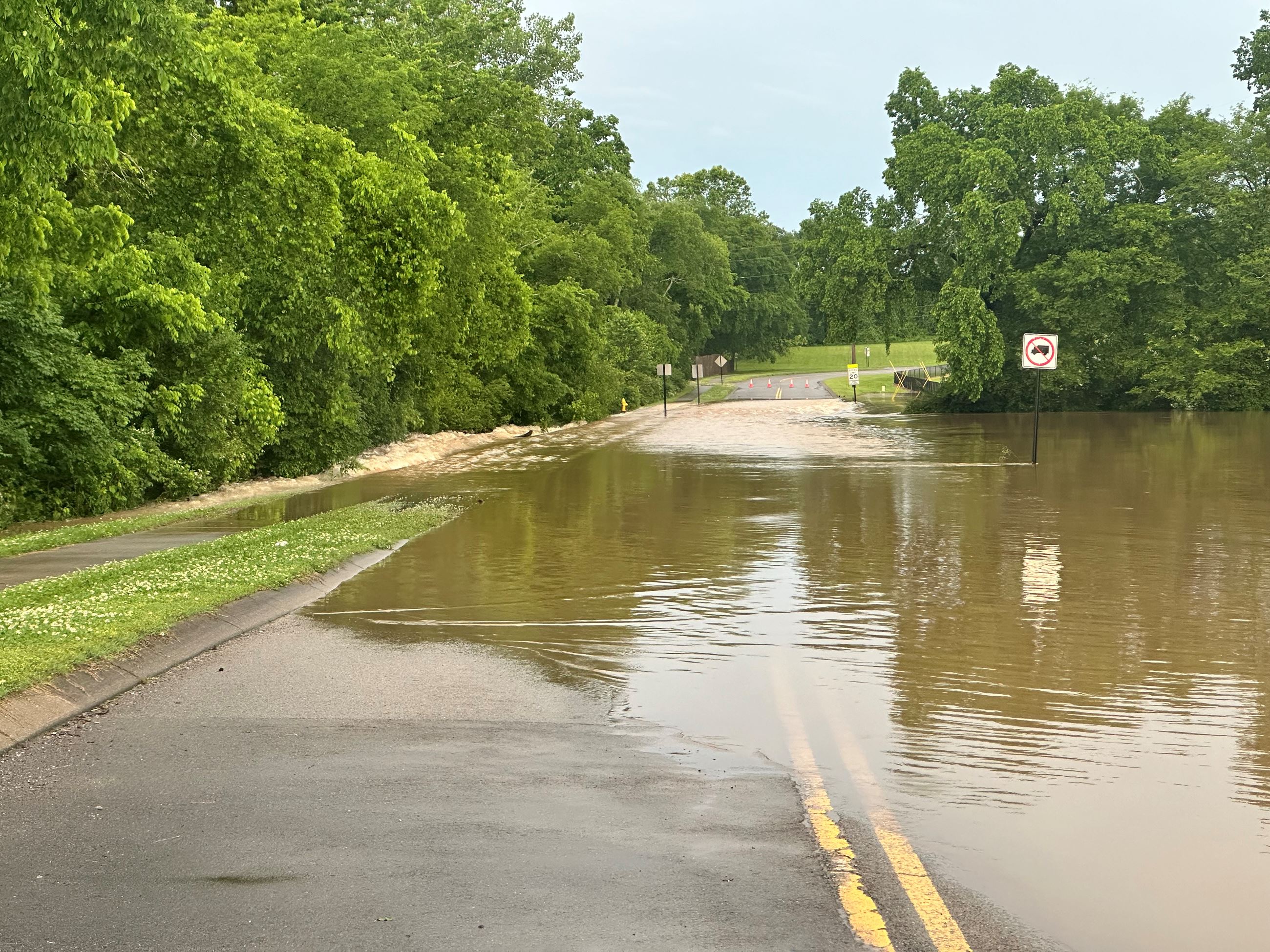 Flash Flood Saundersville Road